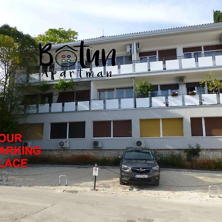 Botun Apartman free parking Pula Bagian luar foto
