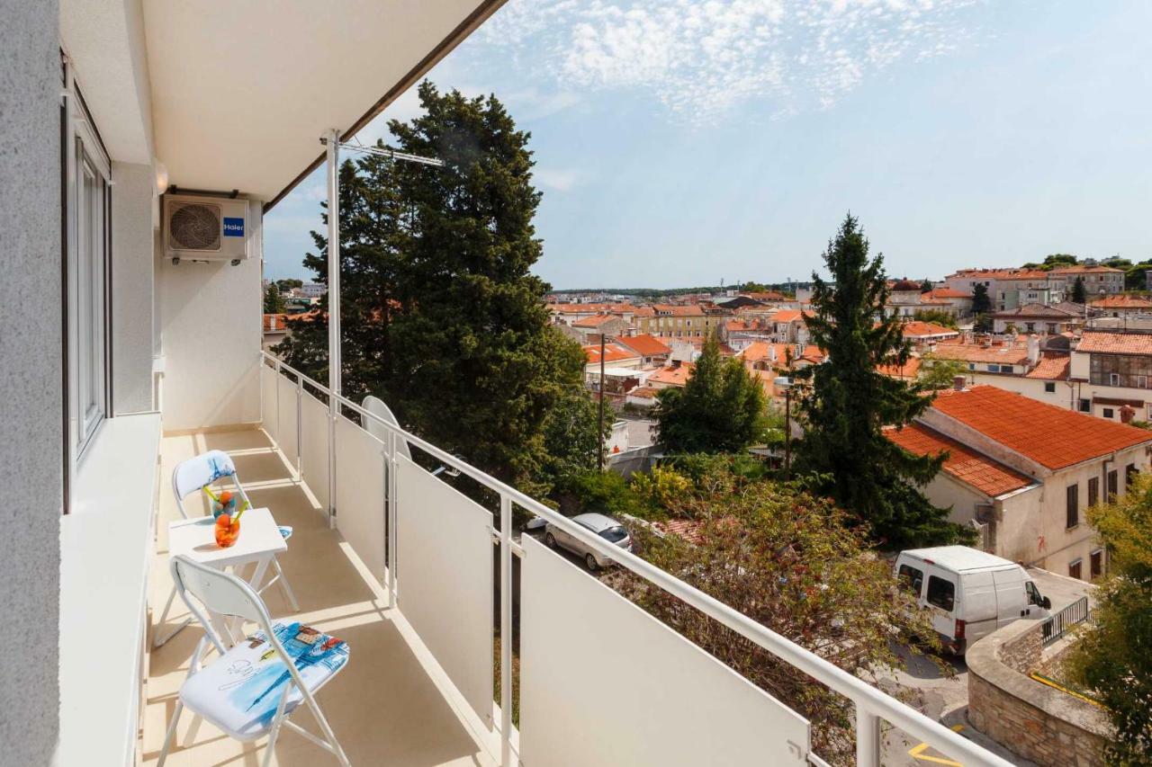 Botun Apartman free parking Pula Bagian luar foto